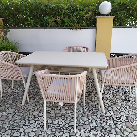 New Garden Hotel Torbole Sul Garda Exterior foto